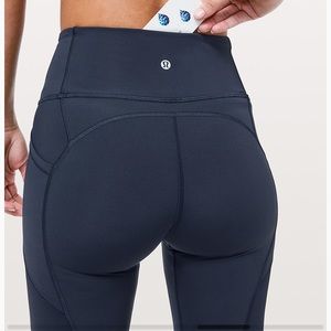 💜 Lululemon All The Right Places Leggings 💜